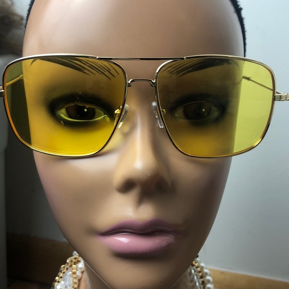 ✨VENICE GURL YELLOW WOMAN’S SUNGLASSES *NEW